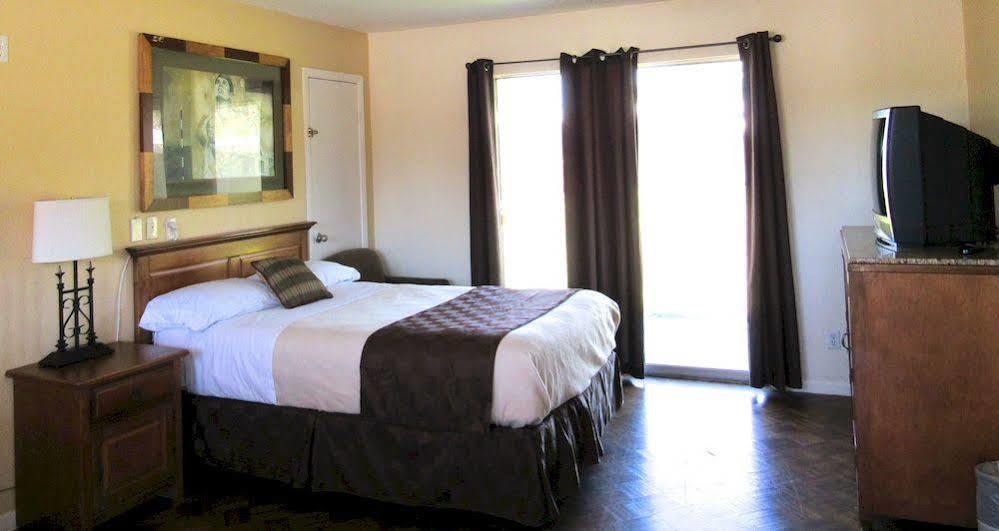 Alvin Extended Stay Exterior foto