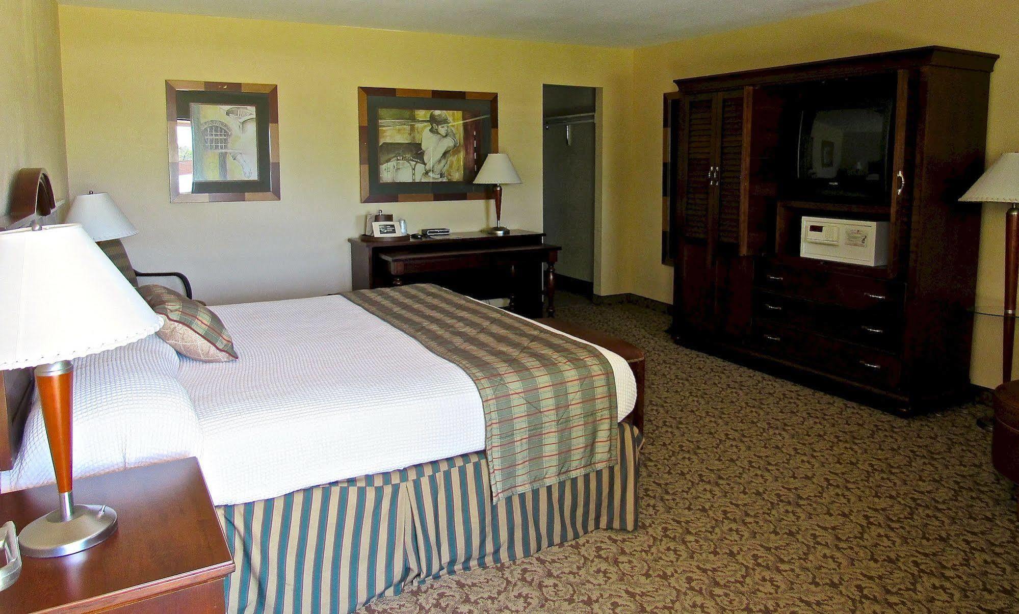 Alvin Extended Stay Exterior foto